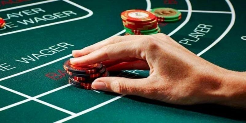 Những ván bài đỉnh cao kịch tính của Baccarat bet88